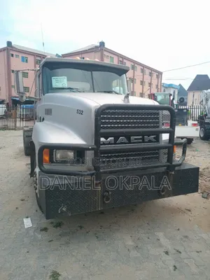 Mack Injector Truck Head