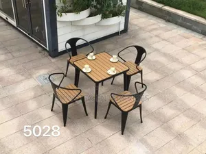 Executive Italian Quality by 4 Seaters Dinning Set