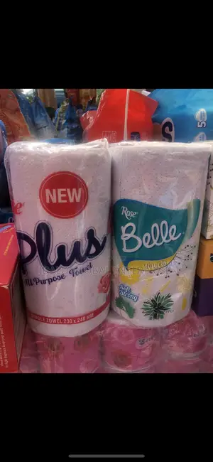 Kitchen Rolls / Paper Towels