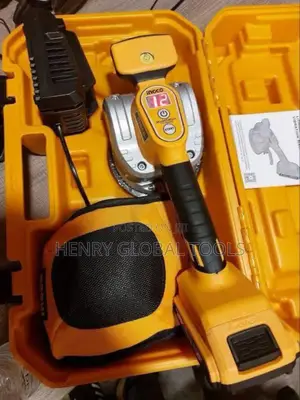 20v Ingco Tiles Vibrating Machine
