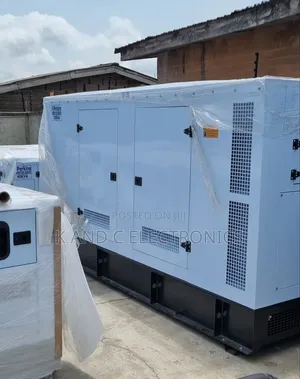 Perkins 350kva Soundproof Diesel Generator Stamford