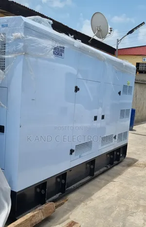 Perkins 620sp Soundproof Diesel Generator Stamford