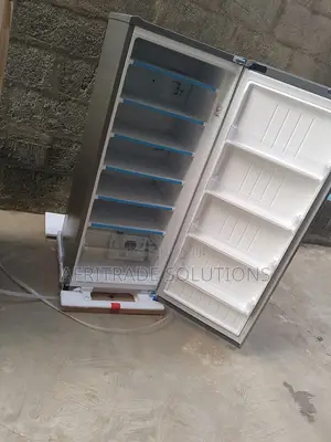 Efficient 168litres Upright Lg Chilling Freezer