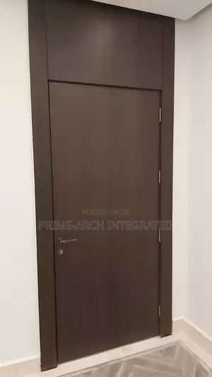 Elegance Modern Door