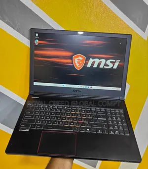 Laptop MSI GS63 Stealth 8RE 32GB Intel Core I7 HDD+SSD 1T