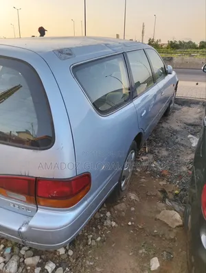 Toyota Camry 1994 Blue