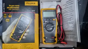 Fluke 177 Digital Multimeter