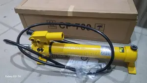 Cp-700 Hydraulic Hand Pump