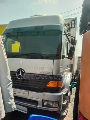 1828 Atego Benz Truck 8 Tyres (Foreign Used)