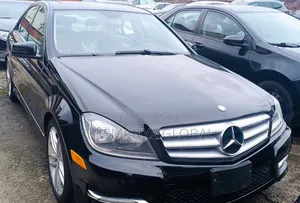 Mercedes-Benz C300 Luxury 4Matic Sedan AWD (3.0L 6cyl 7A) 2012 Black