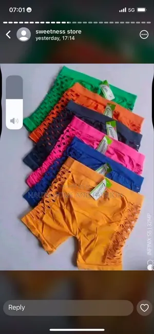 Ladies Stylish Short Thights