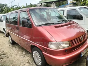 Volkswagen Transporter 2003 Red