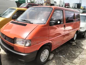 Volkswagen Transporter 2004 Red