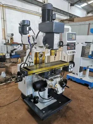 Industrial Universal Milling And Drilling Machine