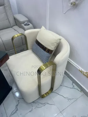 Single Sofa Chairs