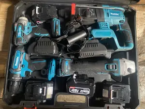 Makita 4 in 1 Combo Kit