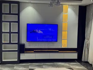 Wall Panel Entertainment Units With Flower Vase Led Light