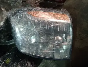 Escalade Ford Headlight 2008 Model