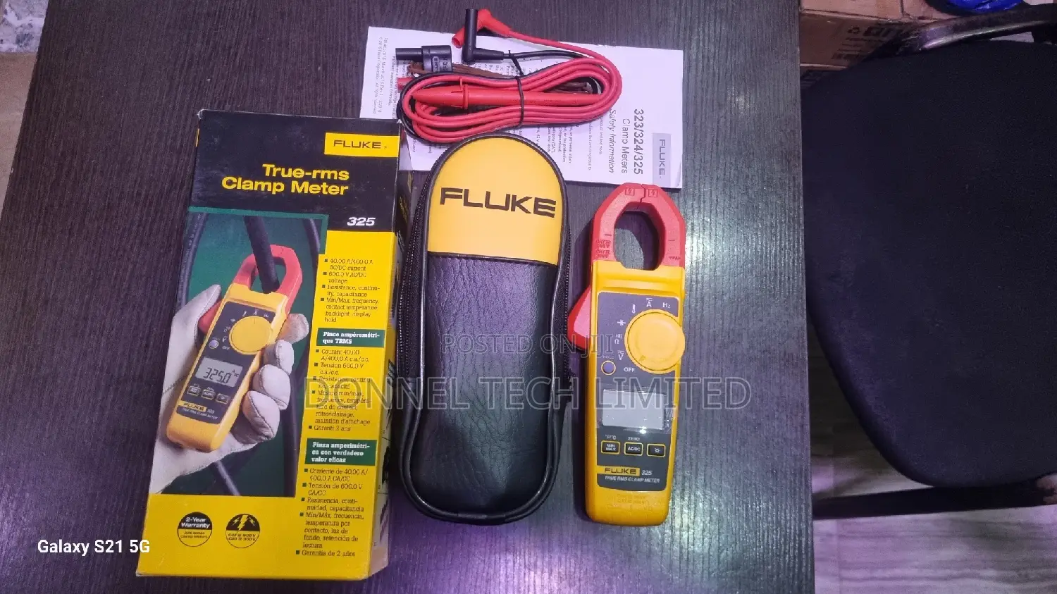 Fluke 325 Digital Clamp Meter