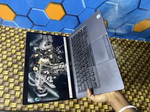 Laptop Dell Latitude 5400 8GB Intel Core i7 SSD 256GB