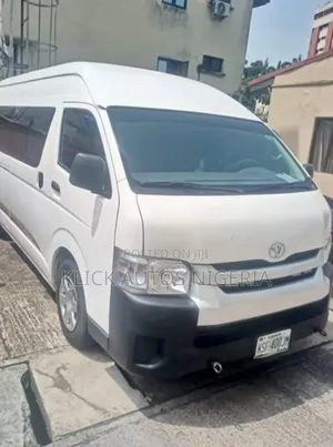 Toyota Hiace Bus for Rent