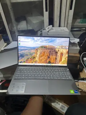Laptop Dell Inspiron 15 16GB Intel Core I7 SSD 512GB