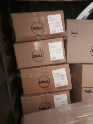 4200 Dell DLP Projector 1080p