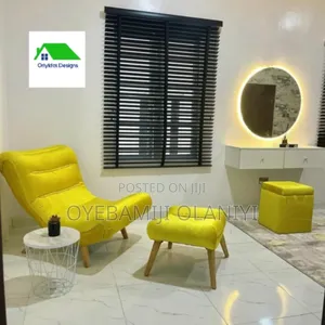 Tufted Royal Single Sofas
