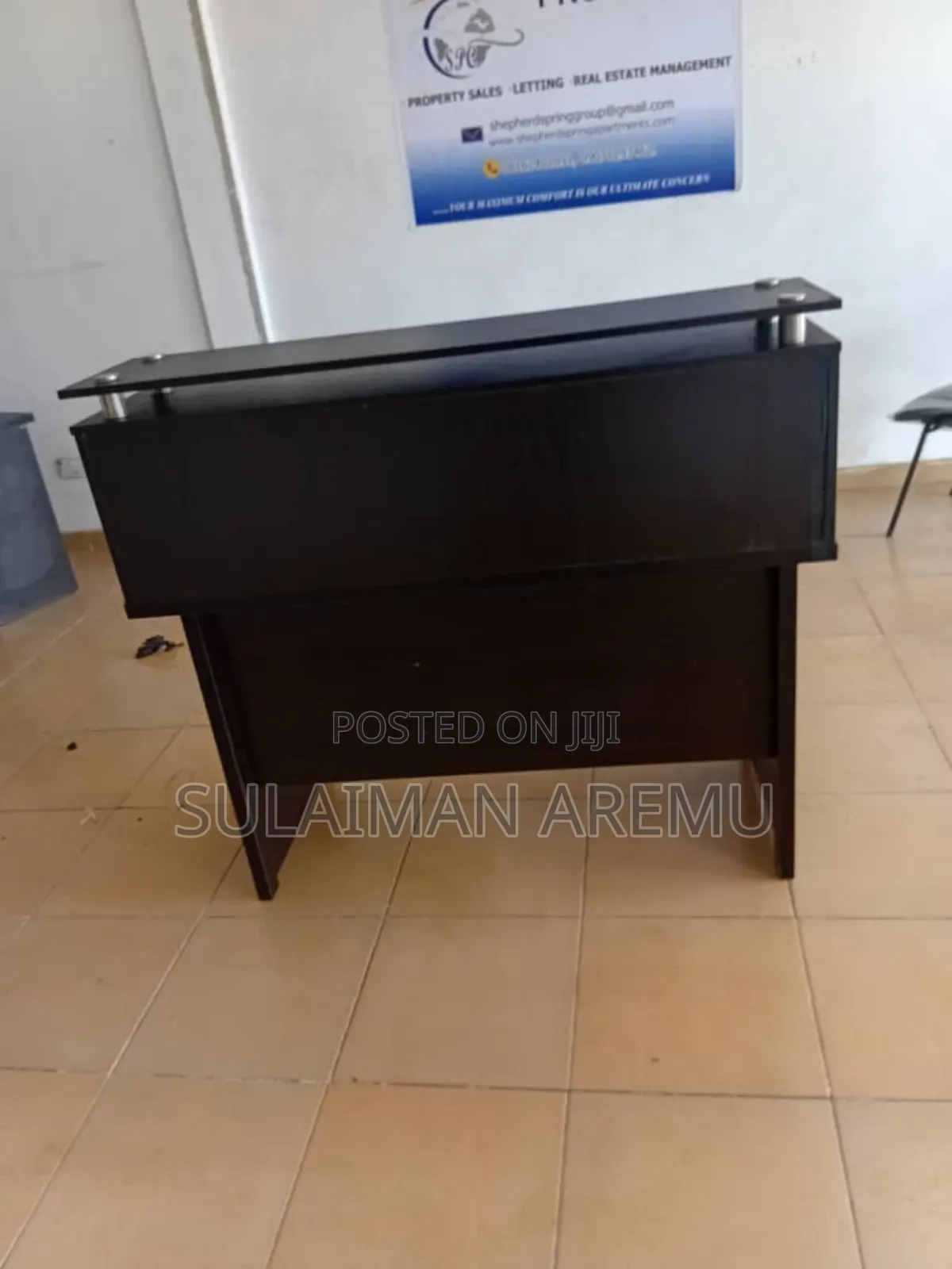 Quality Reception Table