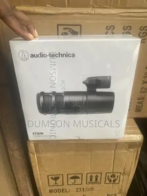 At2040 Audio-Technica Studio Dynamic Microphone