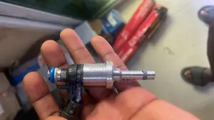 Volkswagen Tiguan Fuel Injector Nozzle 2009-2014