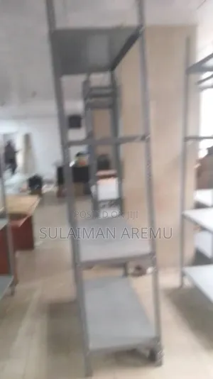 Quality Standard Bran New Metal Shelves