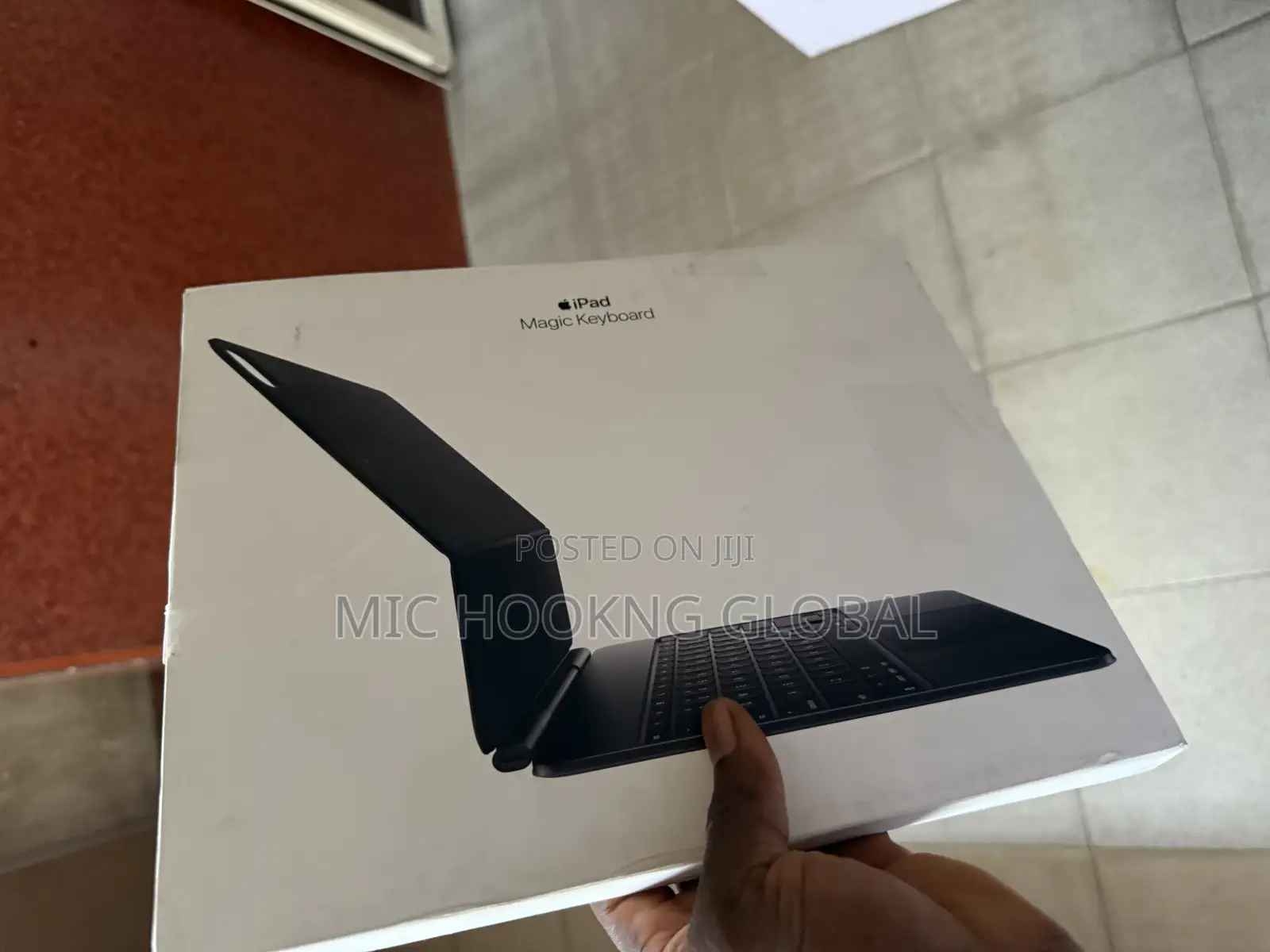 Apple iPad Magic Keyboard M4”13inches