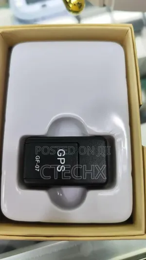 Light Weight GPS Tracker With Real-Time Locator Audio Listening