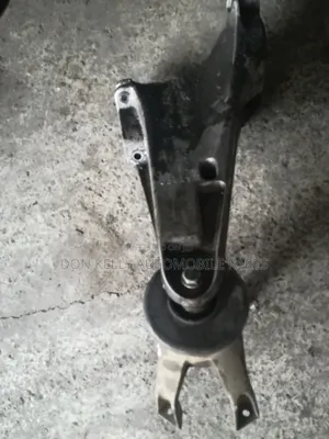 Transporter T5 Engine Mountain Hanger