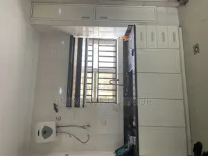 Kitchen Job