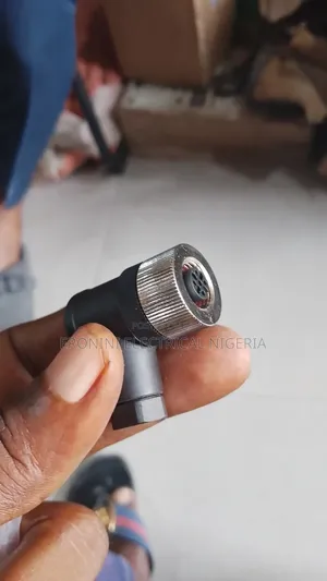 M12 Connector 4 Pin
