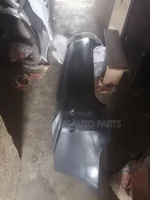 Back Bumper Es350 2013 2015 2017 Available