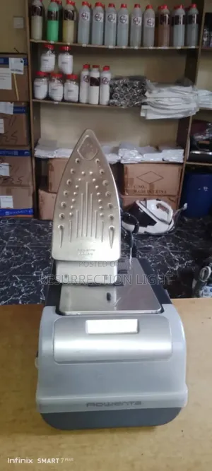 Quality Rowenta Industrial Steam Iron/Steam Iron
