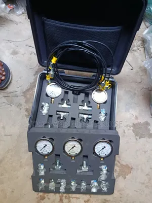 Hydraulic Pressure Testing Kit (Pressure Guage Set)