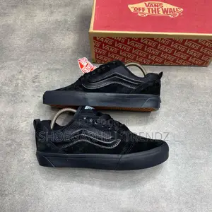Vans Knu Skool