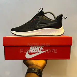 Original Nike Huaracherun Air Zoom Ultra Se Sneakers