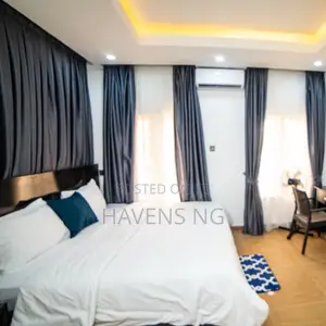 Luxury 1 Bedroom Apartment