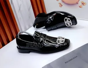 Exclusive Balenciaga Luxury Black Corporate Shoe