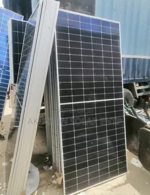 610watts 144cells Original Canadian Biaficial High Voltage Solar Panel