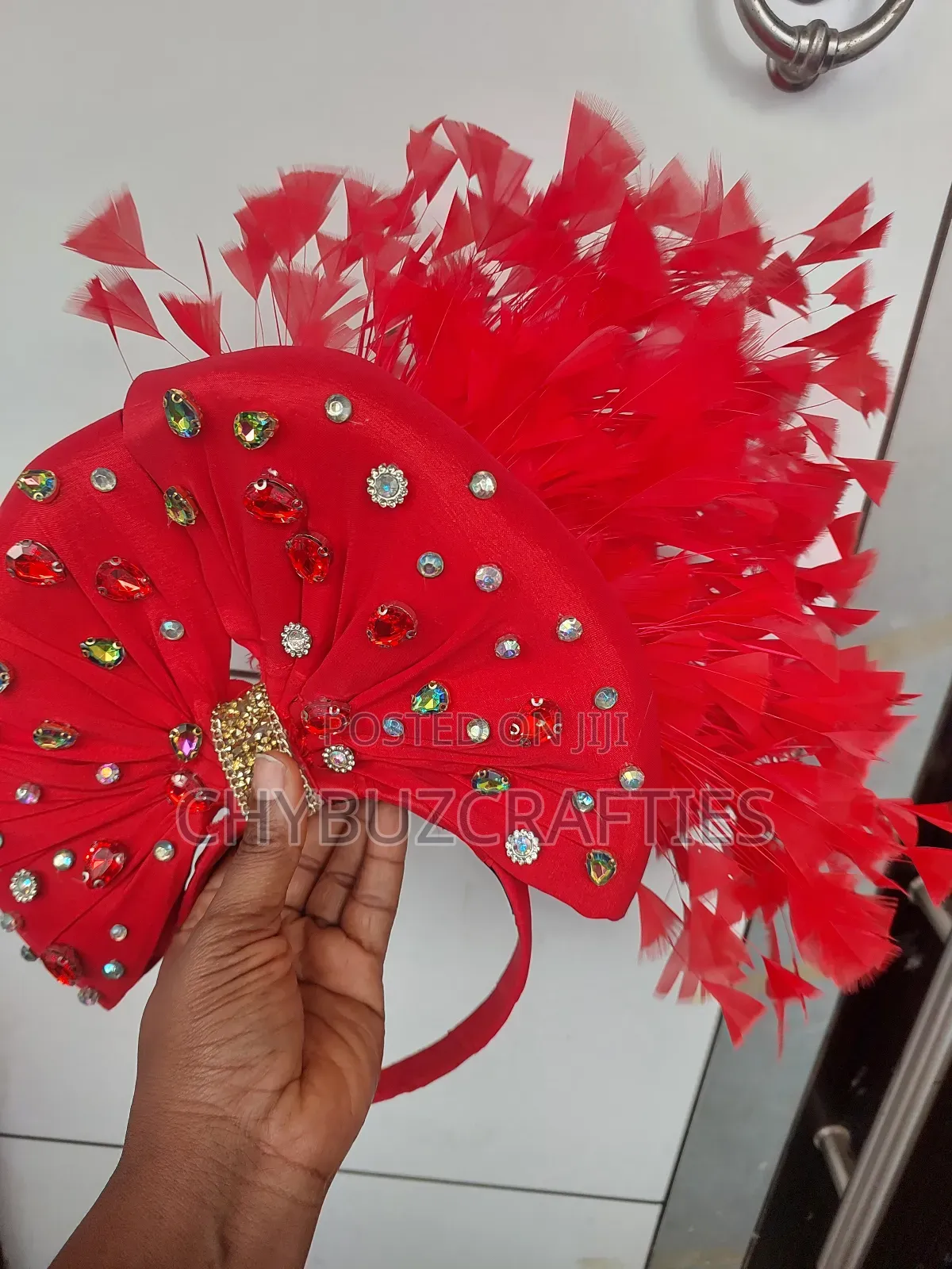 Red Hairpiece