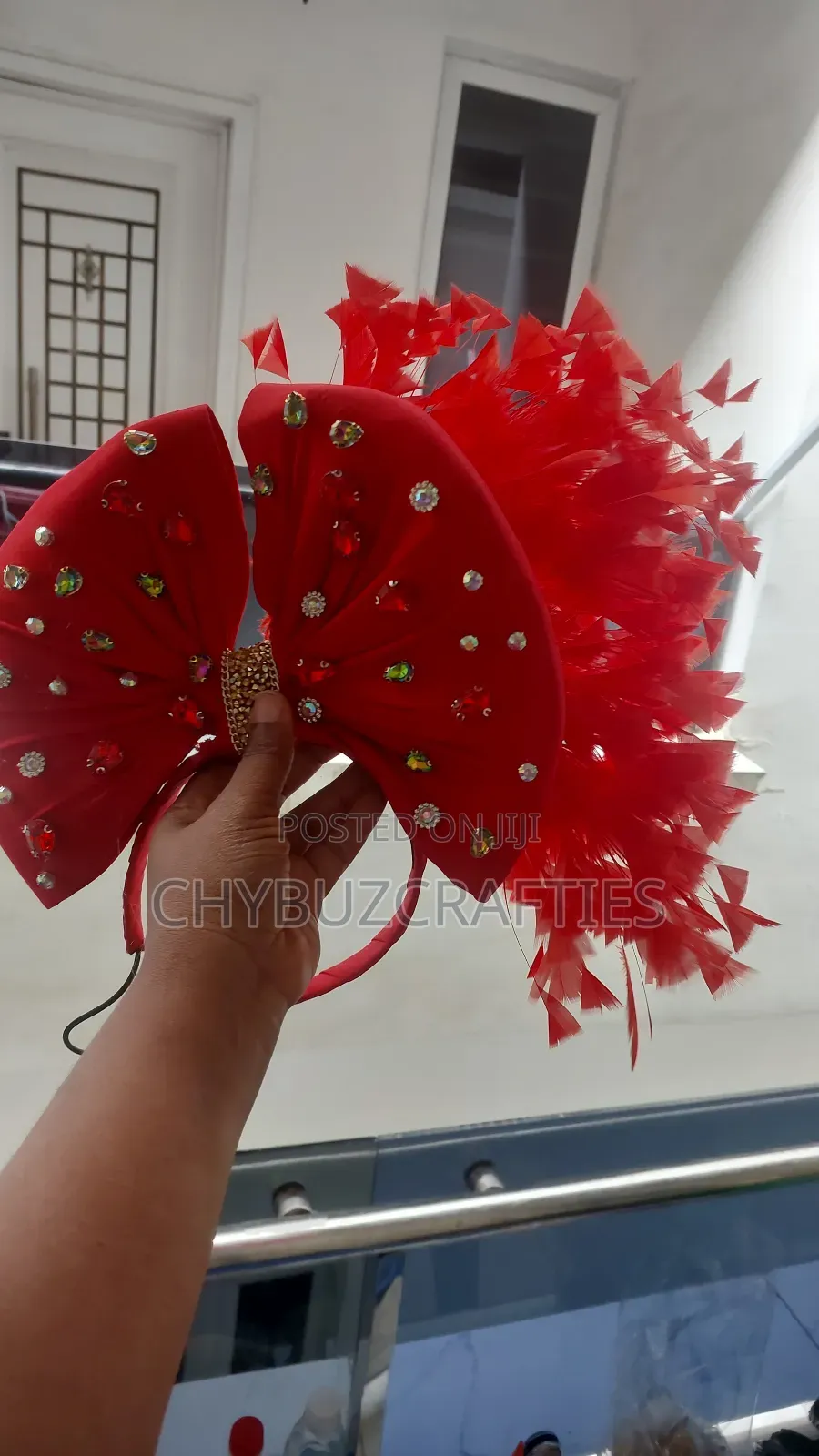 Red Hairpiece