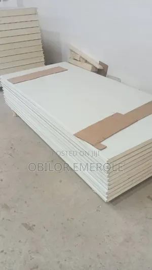 Polyurethane (Pu) Wall Panels