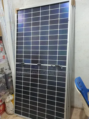 Blue Face Solar Panels