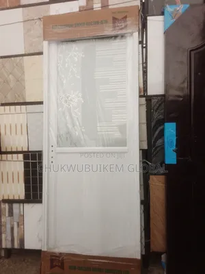 Standard Quality Glass Toilet Door